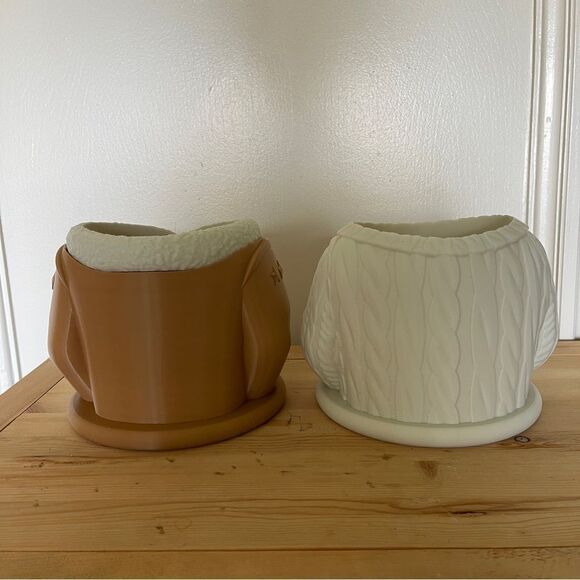 Cozy Duo: Cable Sweater & Aviator Jacket Planter Set - Perfect Grandma & Grandpa - Picture 7 of 13